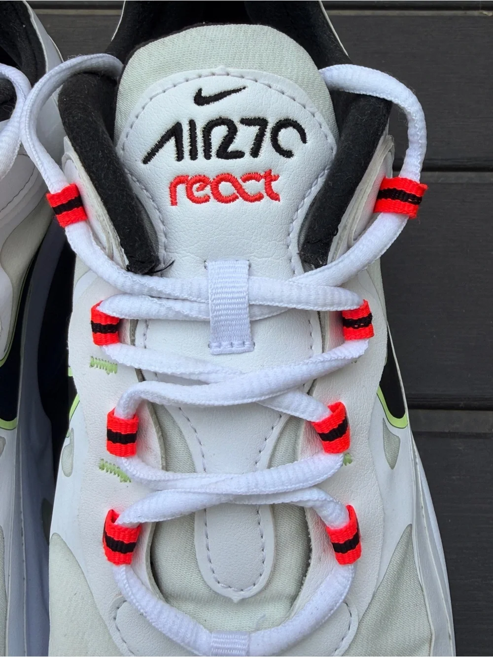 Nike Air Max 270 React Men’s Size 12 White Black Volt Running Sneakers